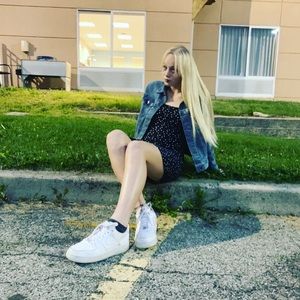 Meet your Posher, Molly